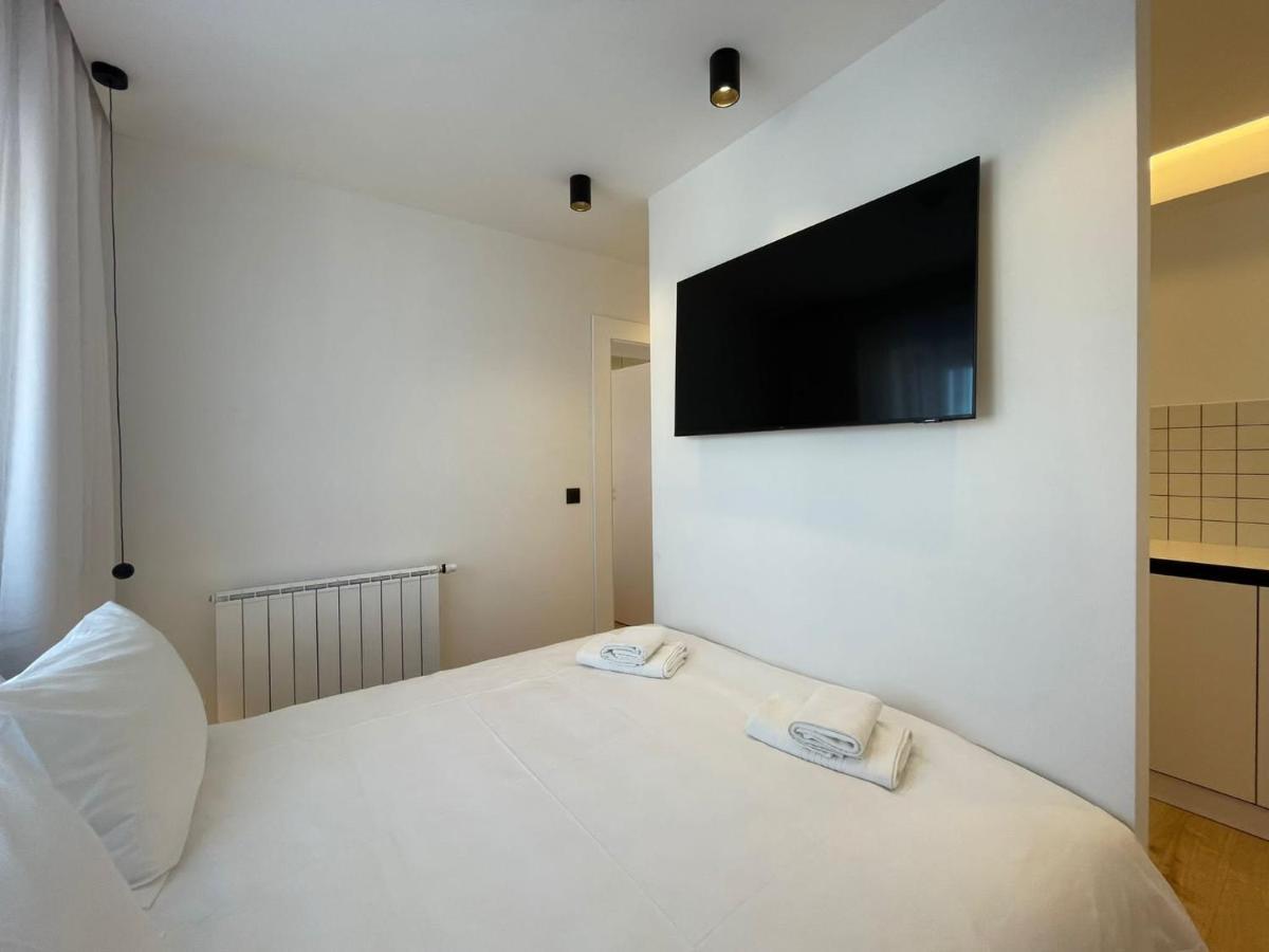 Connectin Apartments Pale Bagian luar foto