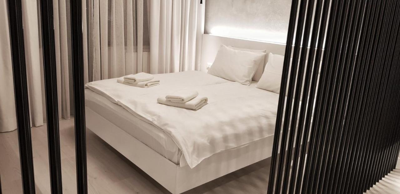 Connectin Apartments Pale Bagian luar foto